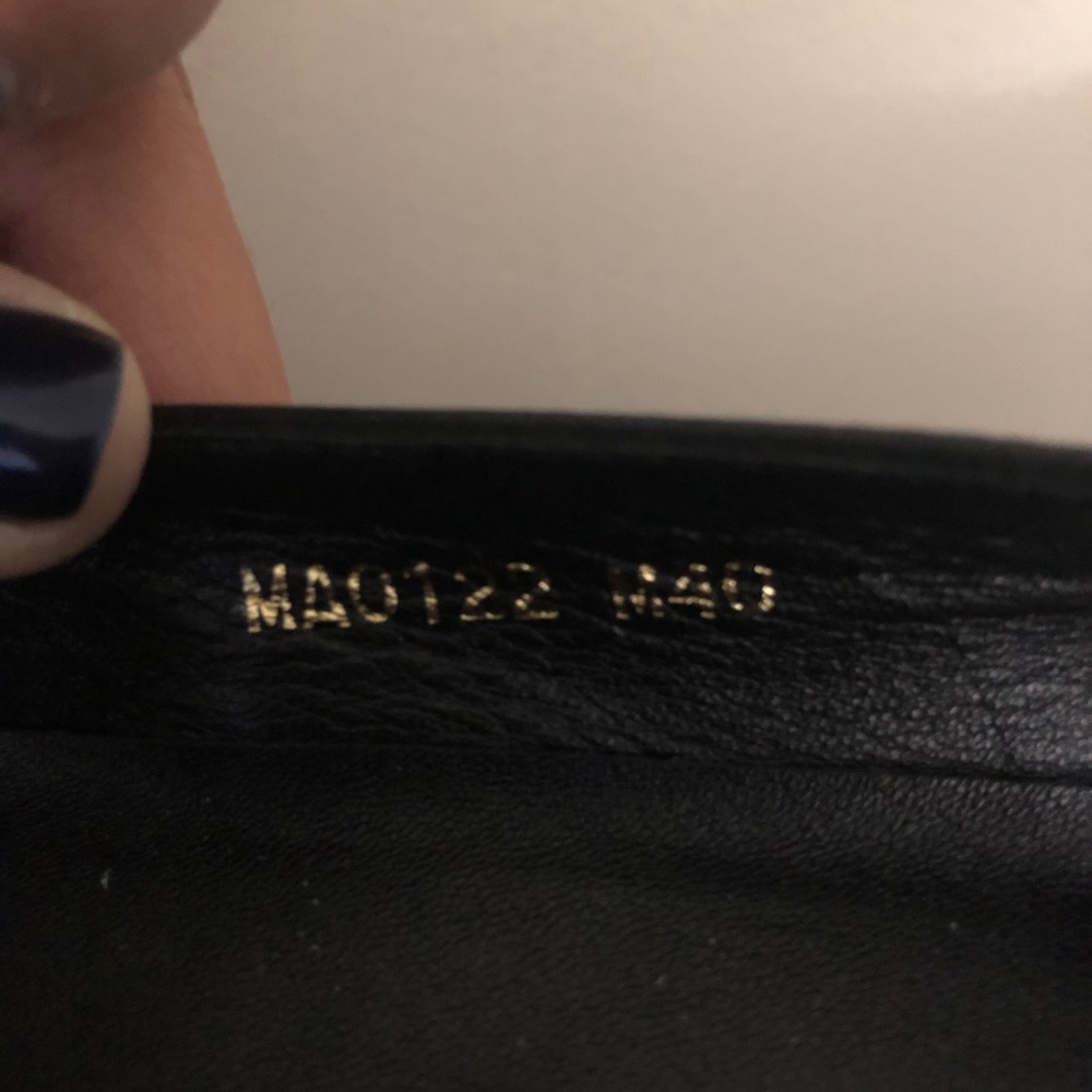 Louis Vuitton Bow Ballet Flats - Picture 3 of 4